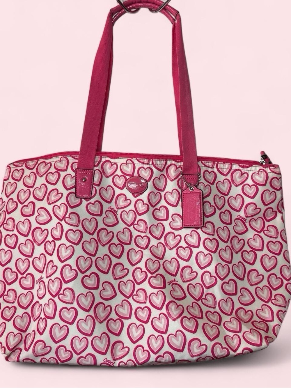 Rare find Coach Getaway Heart Print Packable